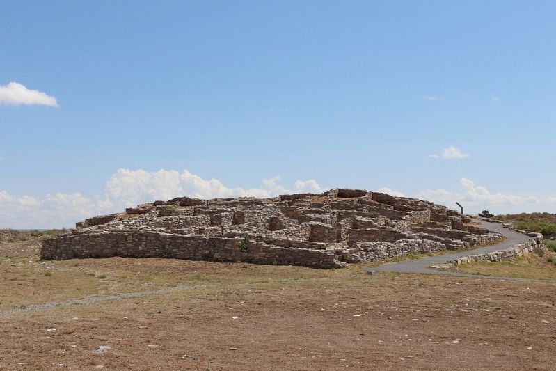 Gran Quivra Pueblo Ruins image. Click for full size.