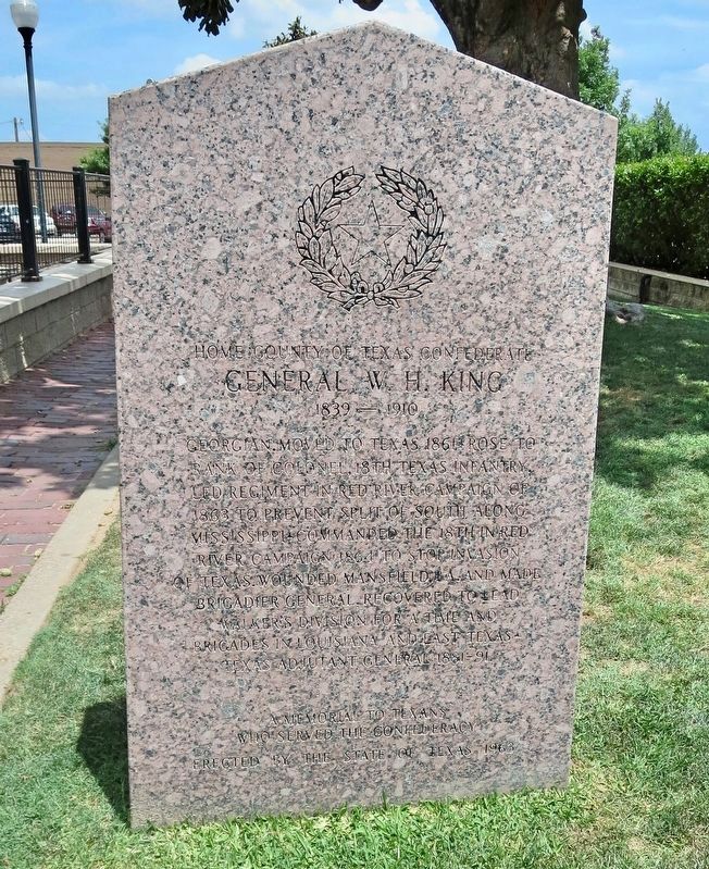 Home County of Texas Confederate General W. H. King monument (front) image. Click for full size.