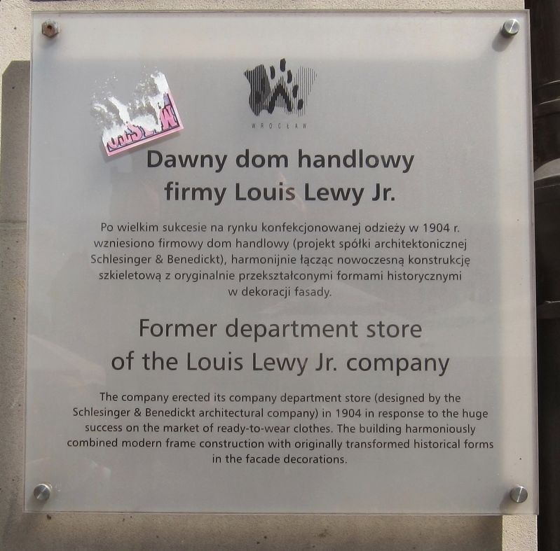 Dawny dom handlowy firmy Louis Lewy Jr. / Former department store of the Louis Lewy Jr. company Marker image. Click for full size.