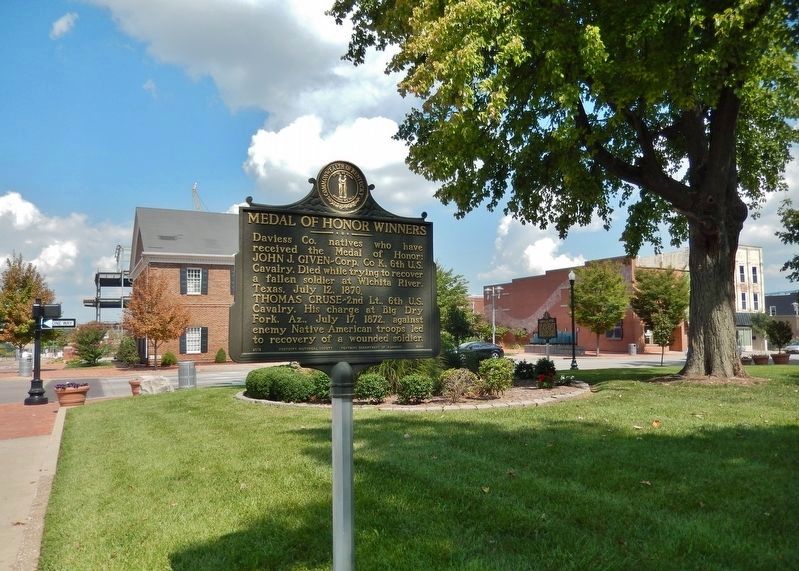 Medal of Honor Winners Marker (<i>side 1; wide view; looking north along Frederica Street</i>) image. Click for full size.