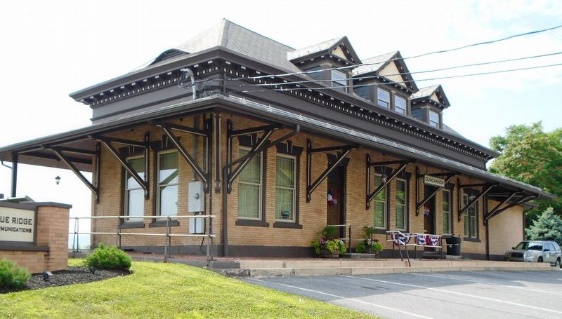 Former Duncannon Railroad Depot. Click for full size. Former Duncannon Railroad Depot image. Click for full size.