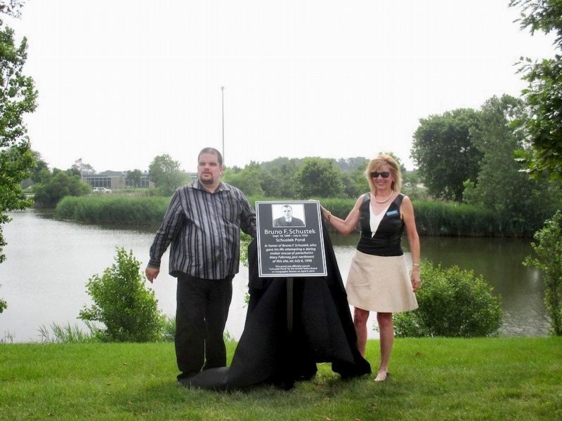 Marker Unveiling image. Click for full size.
