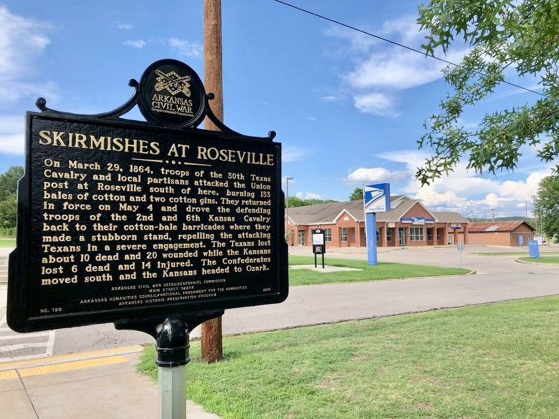 Skirmishes at Roseville Marker across from U.S. Post Office. image. Click for full size.