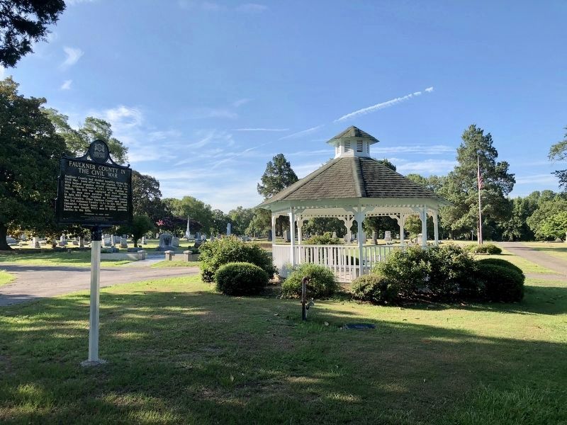 Marker next to the gazebo and with part of the 24 acre historic Oak Grove cemetery in background. image. Click for full size.