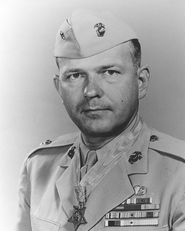 Capt. William E. Barber, USMC image. Click for full size.