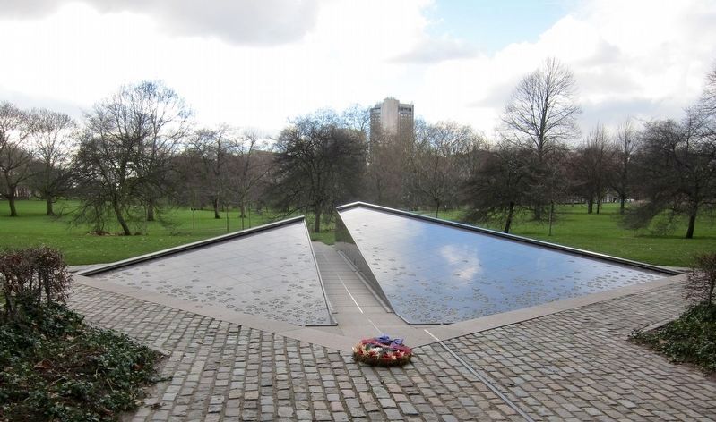 Canada Memorial image. Click for full size.