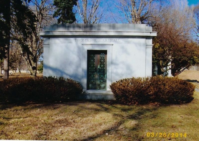 Thomas Marshall Grave image. Click for full size.