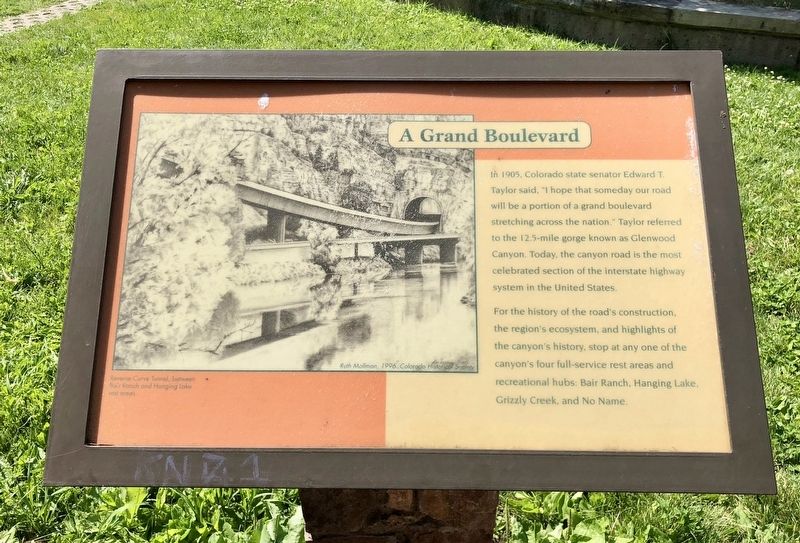 A Grand Boulevard Marker image. Click for full size.