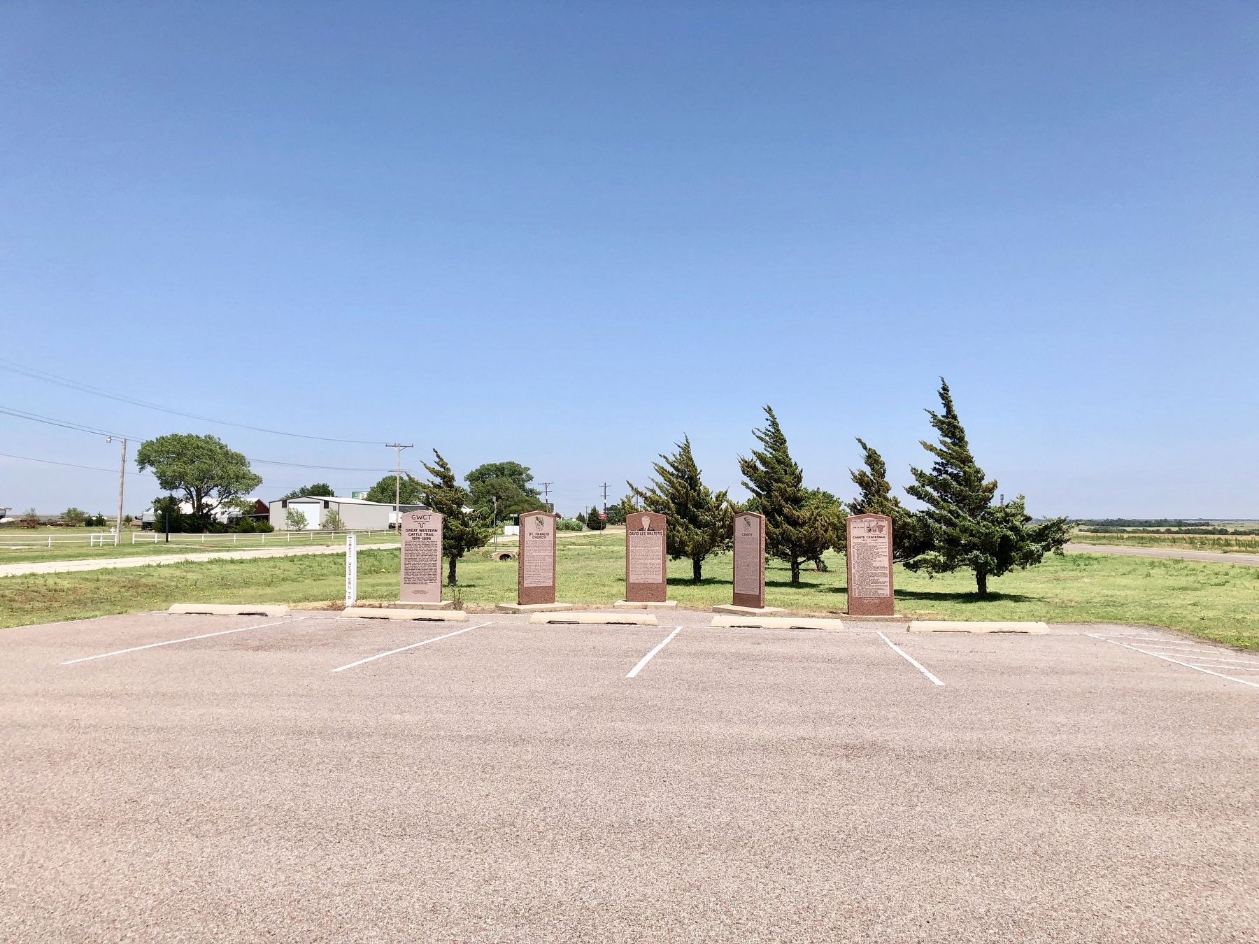 David Lee Walters Marker is in the middle of the 5 markers. image. Click for full size.