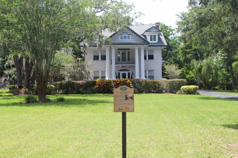 Safety Harbor Historical Site: Tucker Mansion and Marker image. Click for full size.