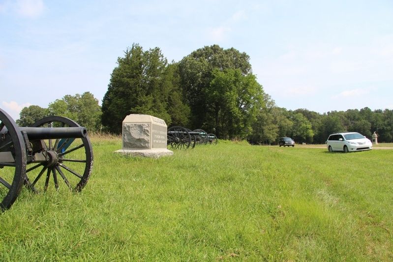Battery C, 1st Illinois Light Artillery Marker image. Click for full size.