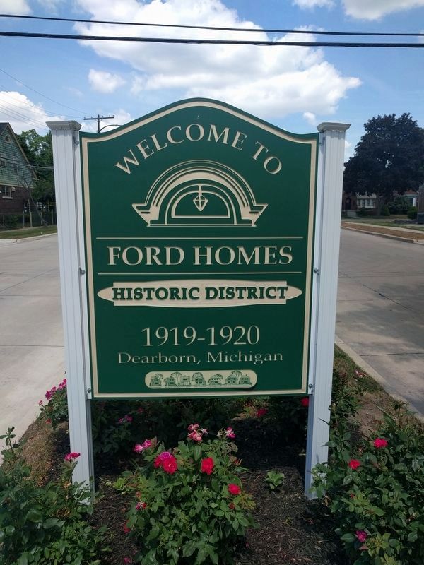 Welcome to Ford Homes Historic District 1919-1920 sign image. Click for full size.