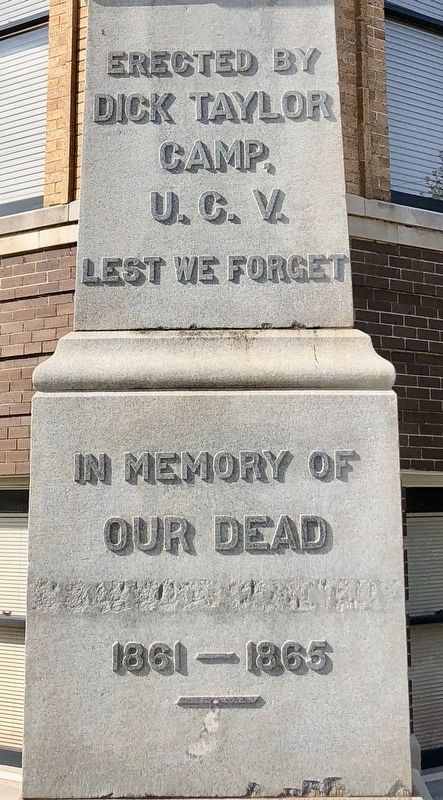 Marion County Confederate Monument image. Click for full size.