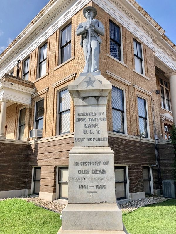 Marion County Confederate Monument image. Click for full size.