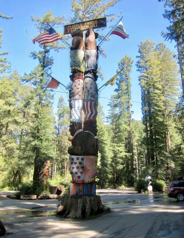 The Worlds Tallest Freestanding Redwood Chainsaw Carving! image. Click for full size.