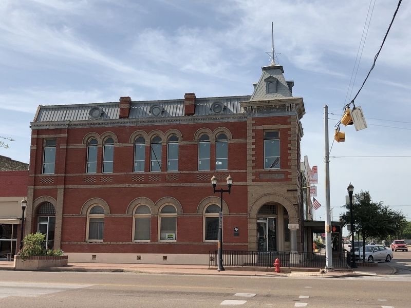 Old Bay City Bank image. Click for full size.