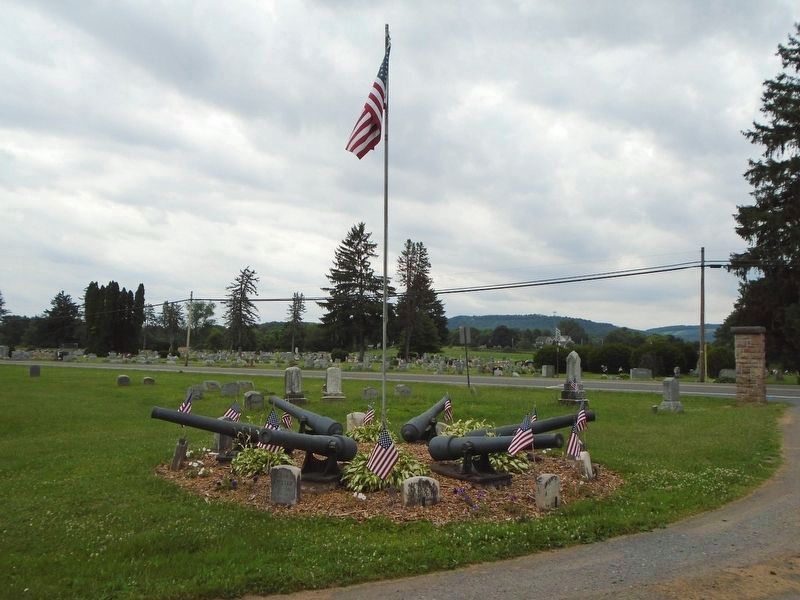 Civil War Memorial Circle image. Click for full size.