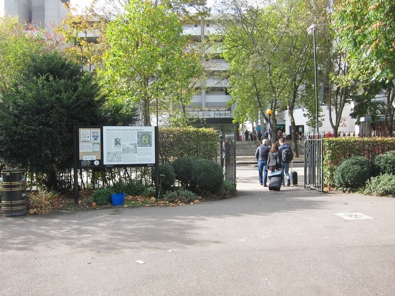 Welcome to Brunswick Square Gardens Marker image. Click for full size.
