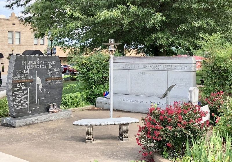 World War I - Lest We Forget - World War II Memorial at the Franklin County Courthouse.. Click for full size. World War I - Lest We Forget - World War II Memorial at the Franklin County Courthouse. image. Click for full size.