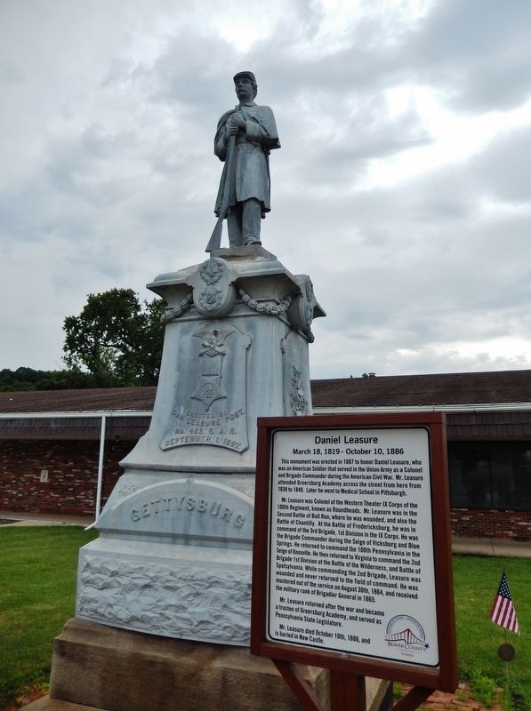 Daniel Leasure Marker (<i>tall view; marker is beside the Daniel Leasure monument</i>) image. Click for full size.