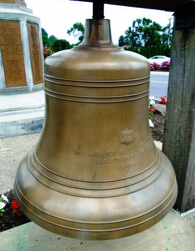 Bell at World War Memorial image. Click for full size.