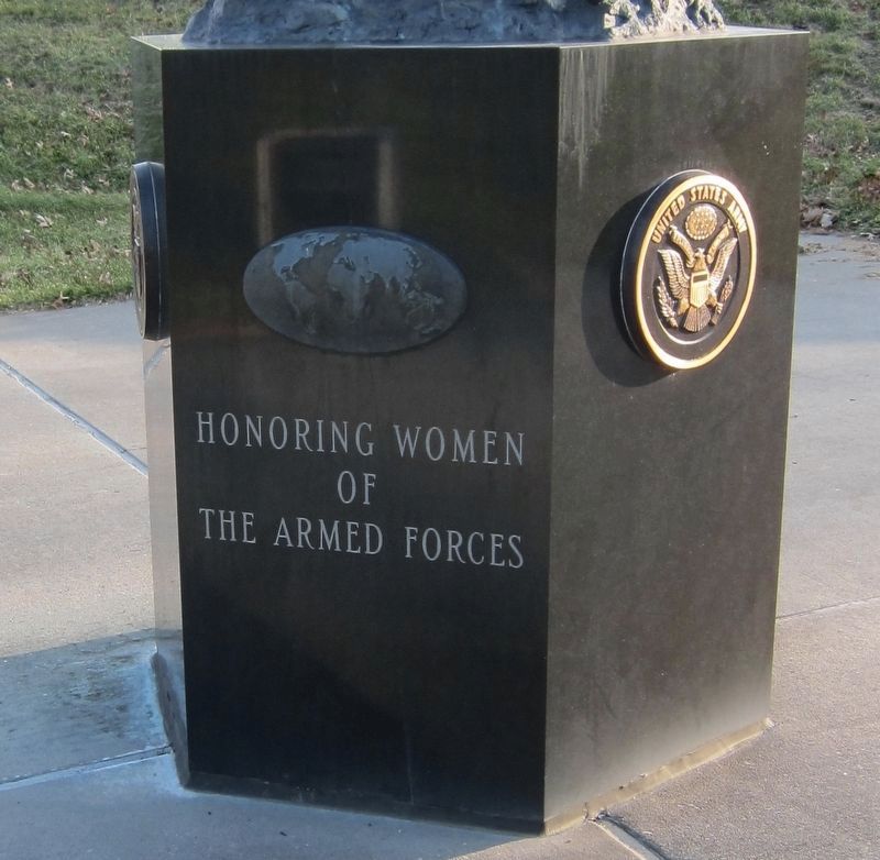 Women of the Armed Forces Memorial Marker image. Click for full size.
