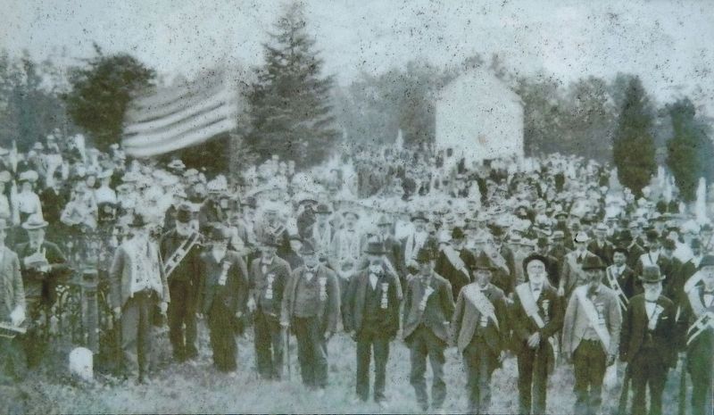Marker detail: Veterans of the Civil War at a Memorial Day Service image. Click for full size.