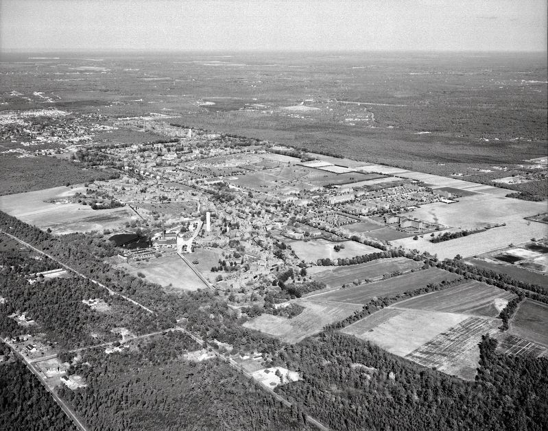 <i>Central Islip State Hospital, N.Y.</i>. Click for full size. <i>Central Islip State Hospital, N.Y.</i> image. Click for full size.