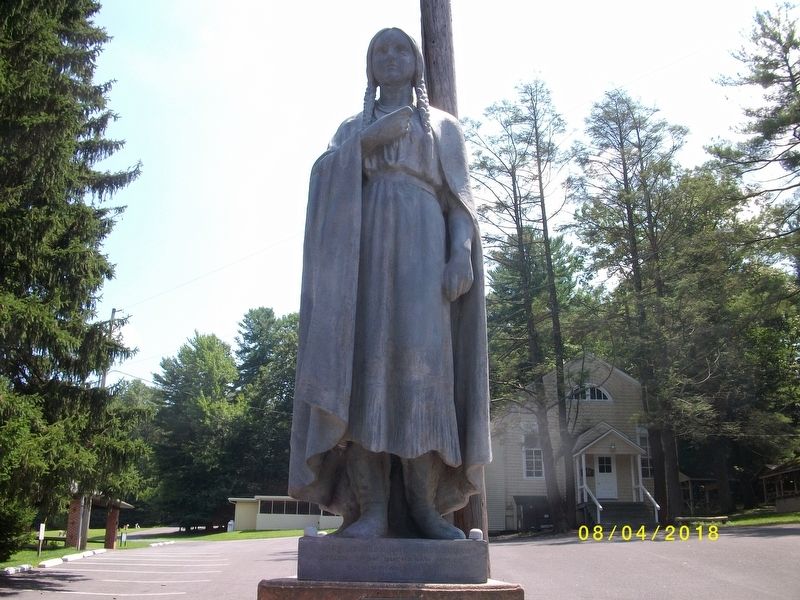 Close-up of Mary Jemison Statue image. Click for full size.