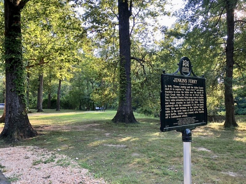Jenkins Ferry Marker looking towards more markers. image. Click for full size.