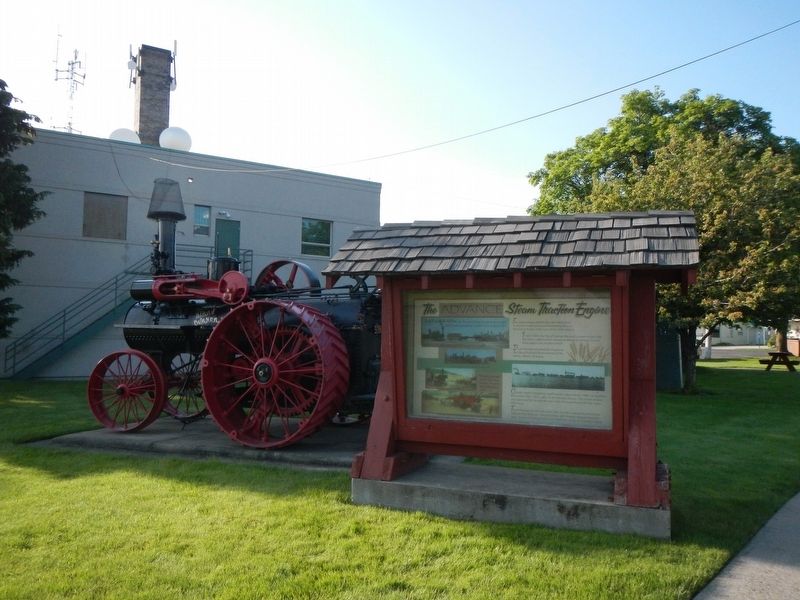 The ADVANCE Steam Traction Engine and Marker. Click for full size. The ADVANCE Steam Traction Engine and Marker image. Click for full size.