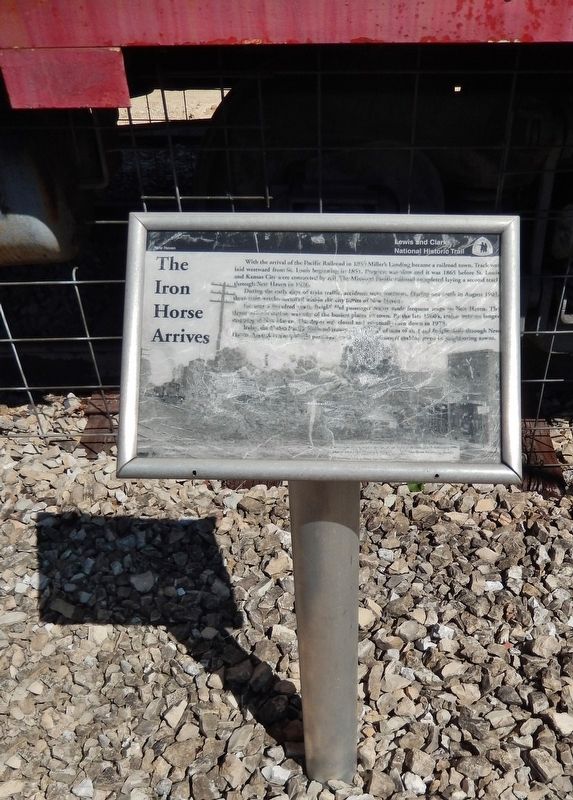 The Iron Horse Arrives Marker (<i>tall view</i>) image. Click for full size.