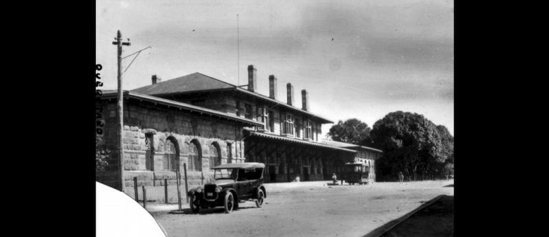 The Quertaro Railway Station, ca. 1925 image. Click for full size.