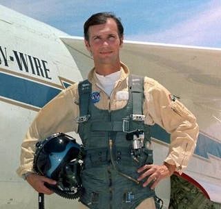 F-8 Test Pilot Gary E. Krier image. Click for full size.