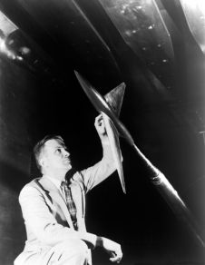 Richard T. Whitcomb, Aviation Pioneer image. Click for full size.