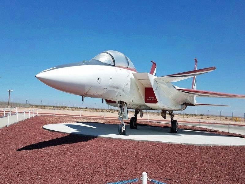 NF-15B &nbsp; image. Click for full size.