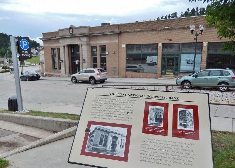 The First National (Norwest) Bank Marker (<i>wide view; bank located across Main Street on left</i>) image. Click for full size.