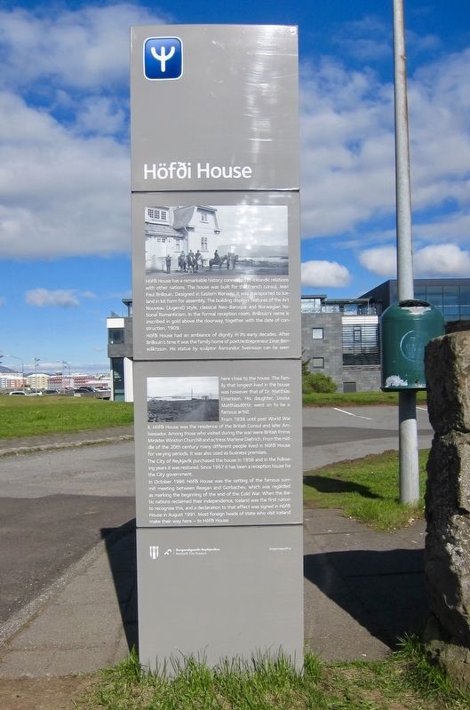 Hfi House Marker - English side image. Click for full size.