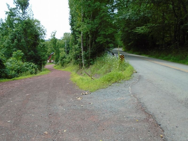 View South from Cushetunk Marker. Click for full size. View South from Cushetunk Marker image. Click for full size.
