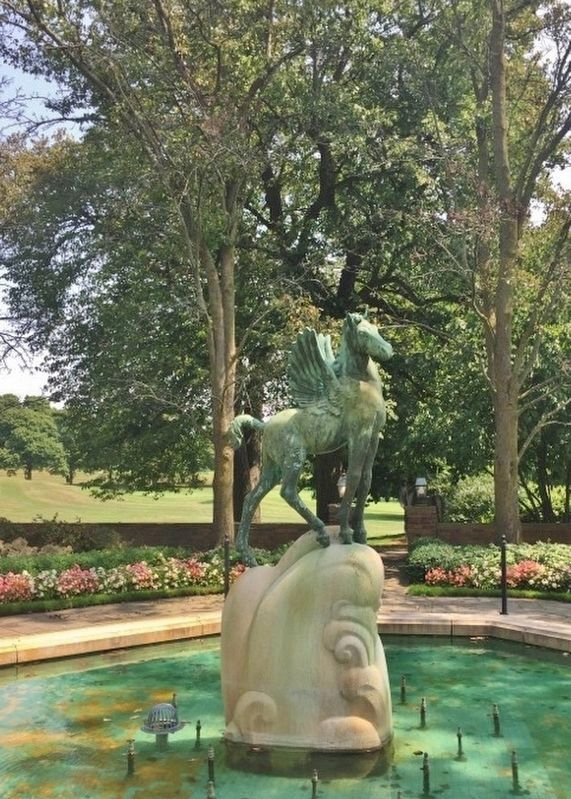 Meadow Brook Hall Fountain image. Click for full size.
