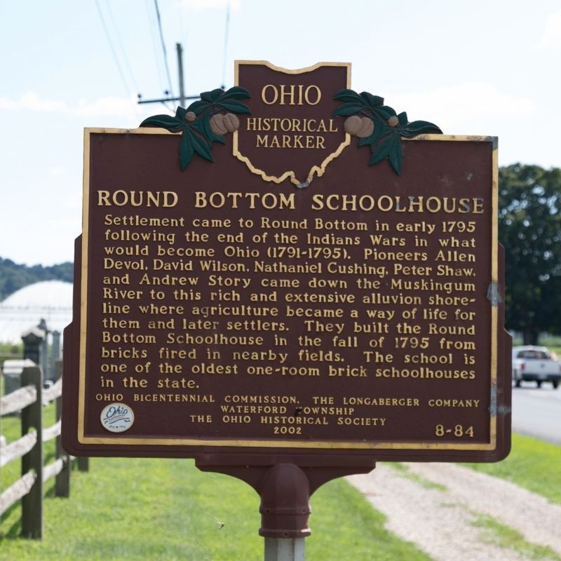 Round Bottom Schoolhouse Face of Marker image. Click for full size.