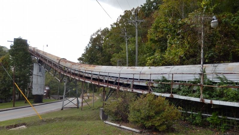 Winifrede Mine Conveyor (<i>wide view of conveyor elevation to cross over the highway</i>) image. Click for full size.