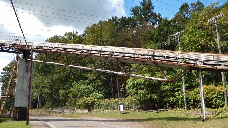 Winifrede Mine Conveyor (<i>wide view of conveyor crossing over Main Street / Highway 160</i>) image. Click for full size.