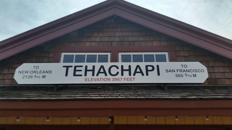 Tehachapi Depot image. Click for full size.