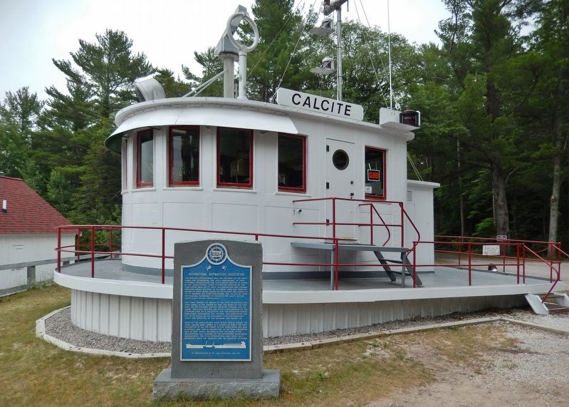 International Shipmaster's Association Marker (<i>wide view; S.S. Calcite exhibit behind marker</i>). Click for full size. International Shipmaster's Association Marker (<i>wide view; S.S. Calcite exhibit behind marker</i>) image. Click for full size.
