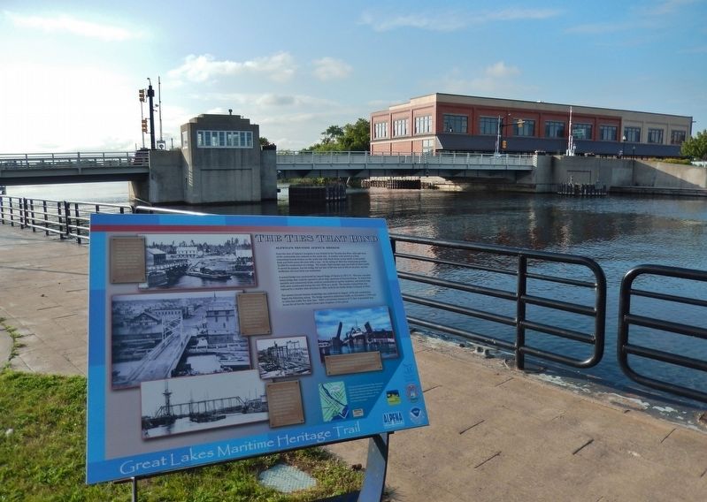 The Ties That Bind Marker (<i>wide view looking west; Second Avenue Bridge in background</i>). Click for full size. The Ties That Bind Marker (<i>wide view looking west; Second Avenue Bridge in background</i>) image. Click for full size.