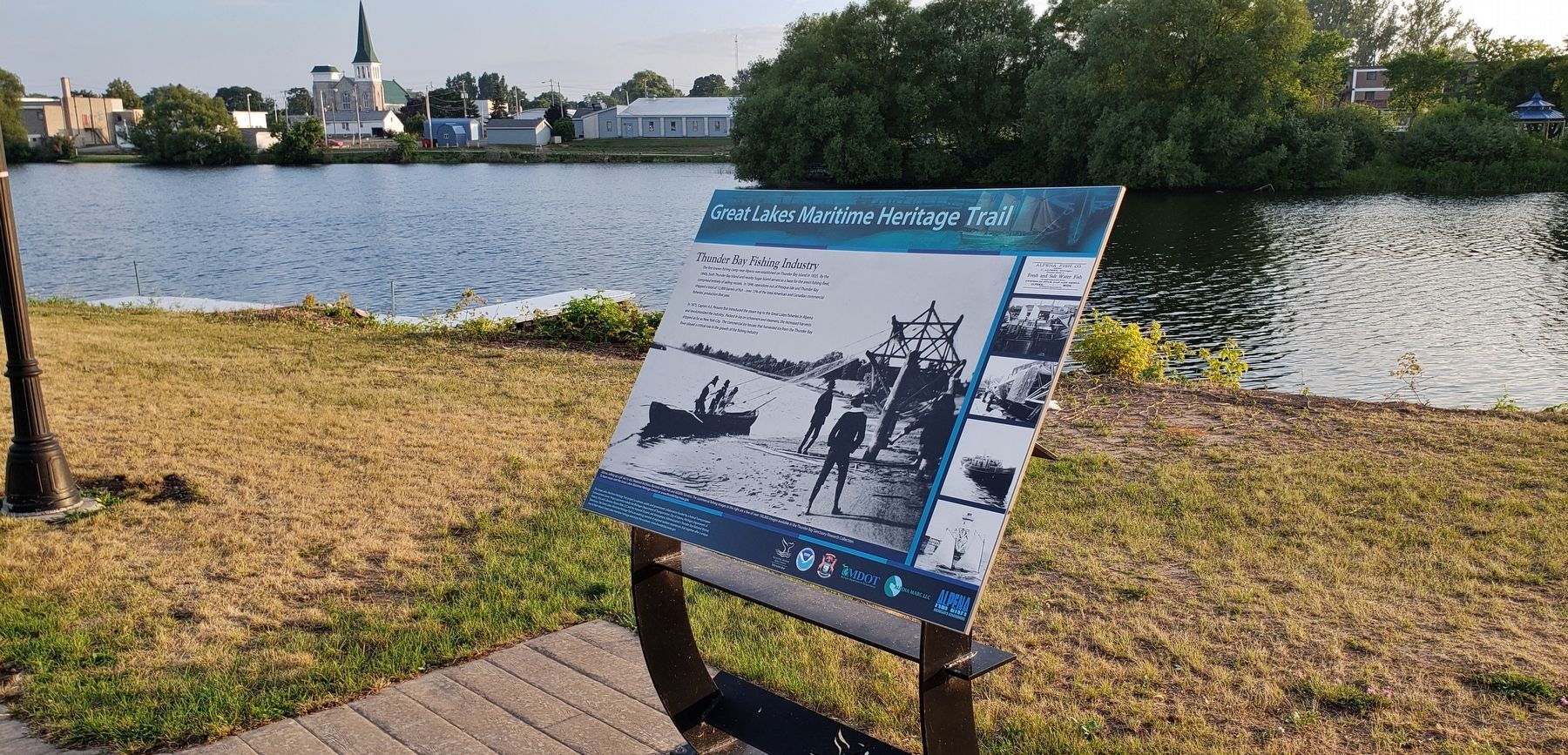Thunder Bay Fishing Industry Marker (<i>wide view; looking south; Thunder Bay River background</i>) image. Click for full size.