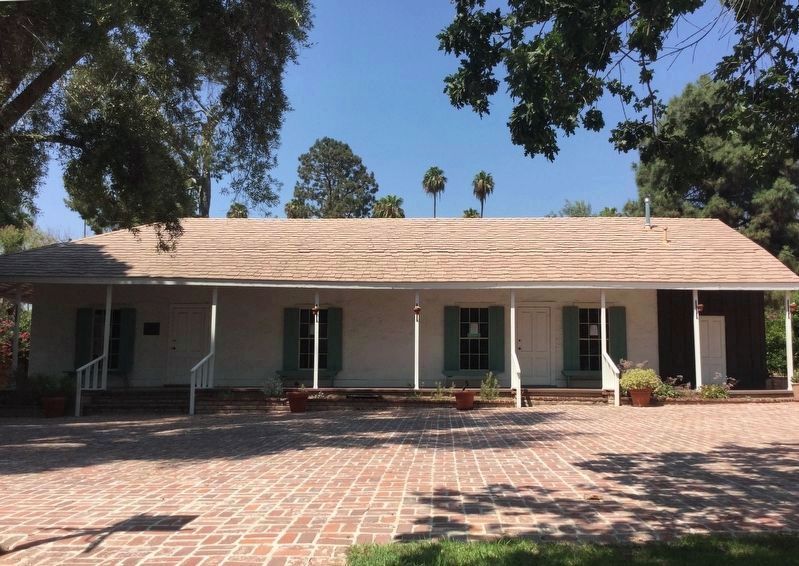 Casa Adobe de San Rafael. Click for full size. Casa Adobe de San Rafael image. Click for full size.
