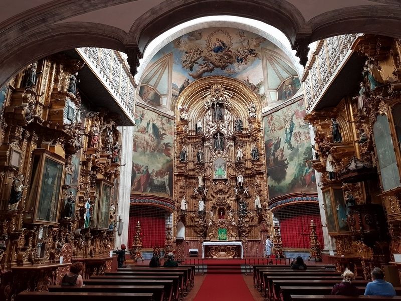 The Baroque altarpiece of the Temple of Our Lady of the Pillar image. Click for full size.