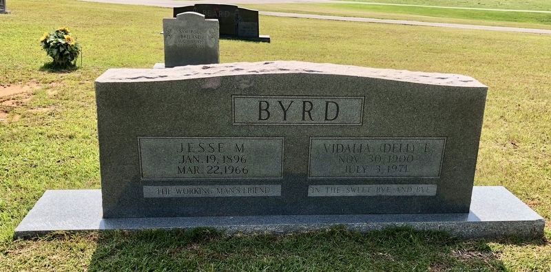 Nearby grave of Jesse Byrd (on left), noted on marker. image. Click for full size.